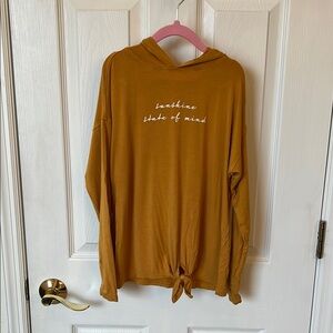 Sunshine State Graphic T-shirt Hoodie, size M